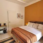 Domaine Lapeze 아파트