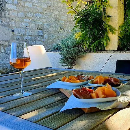 Domaine Lapeze Montcuq