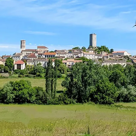 Domaine Lapeze Apartment